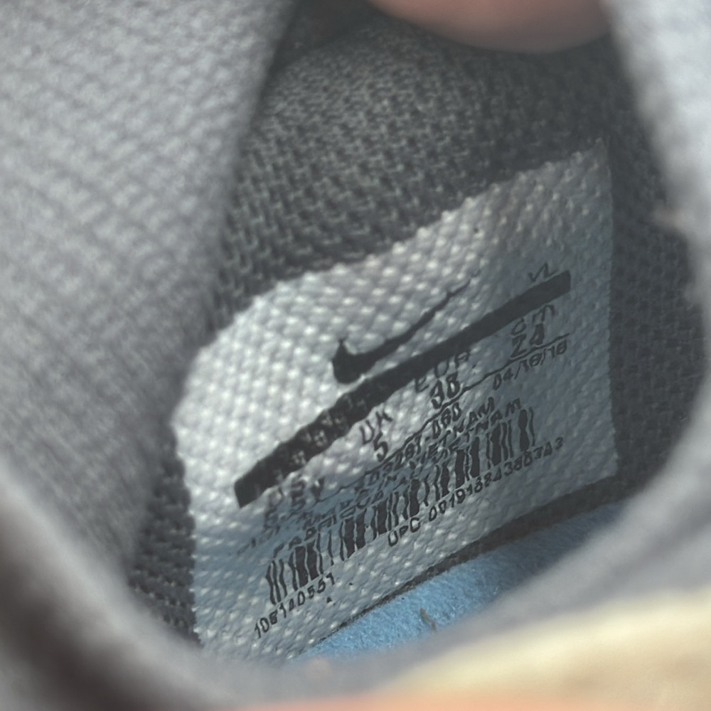 Nike Phantom VSN Soccer Cleat 317766-613 Ghost Lace Flyknit Size 5.5Y - Picture 12 of 12